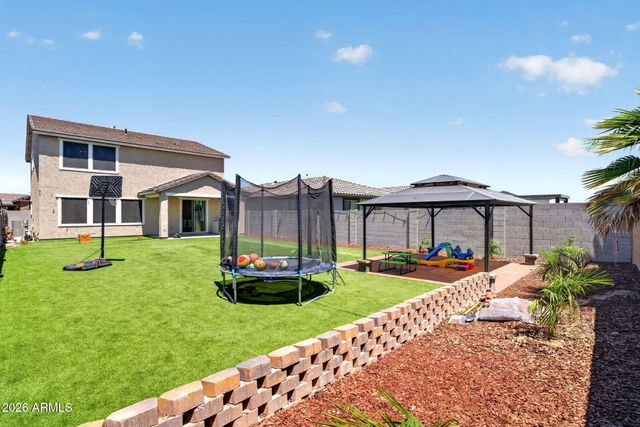 18227 W VOGEL Avenue, Goodyear, AZ 85338