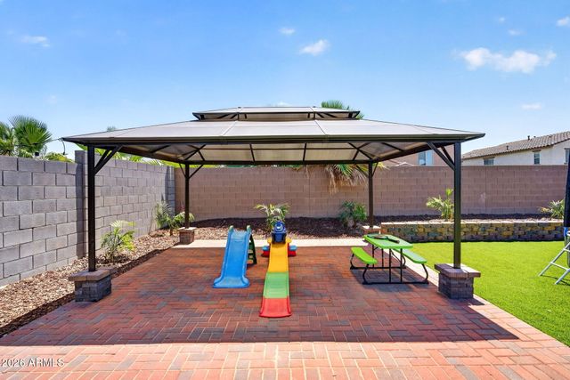 18227 W VOGEL Avenue, Goodyear, AZ 85338