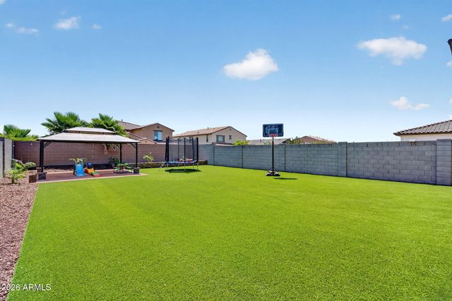 18227 W VOGEL Avenue, Goodyear, AZ 85338