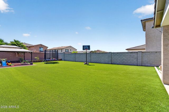 18227 W VOGEL Avenue, Goodyear, AZ 85338