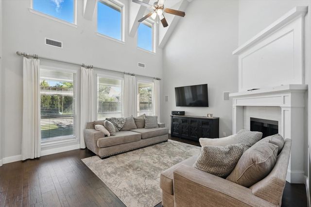 1617 Commons Way, Prosper, TX 75078