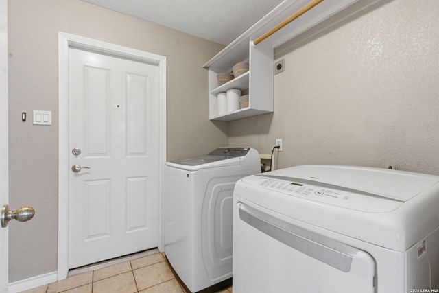 1686 Lantana, New Braunfels, TX 78130