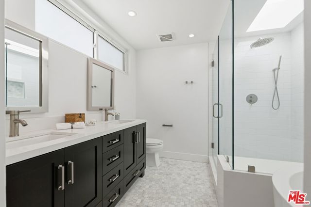 910 19th Street 101, Santa Monica, CA 90403