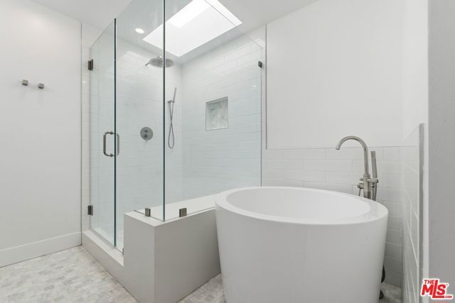 910 19th Street 101, Santa Monica, CA 90403