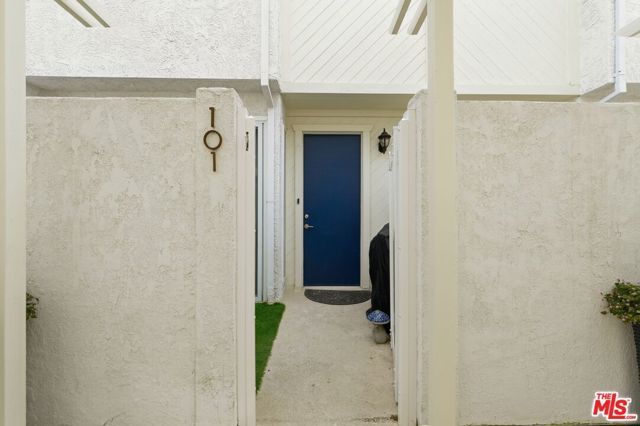 910 19th Street 101, Santa Monica, CA 90403