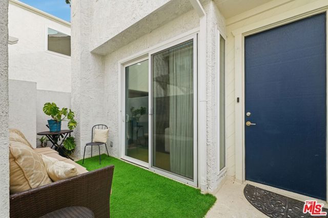 910 19th Street 101, Santa Monica, CA 90403