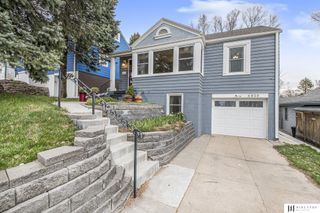 5820 Walnut Street, Omaha, NE 68106