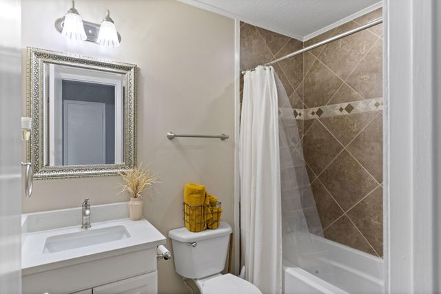 134 Somerset Dr., Hattiesburg, MS 39402