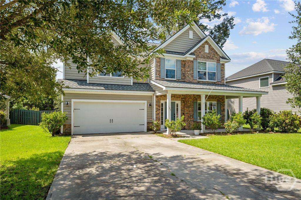 Image 2 of property listing at 105 Sail Maker Lane, Richmond Hill, GA 31324