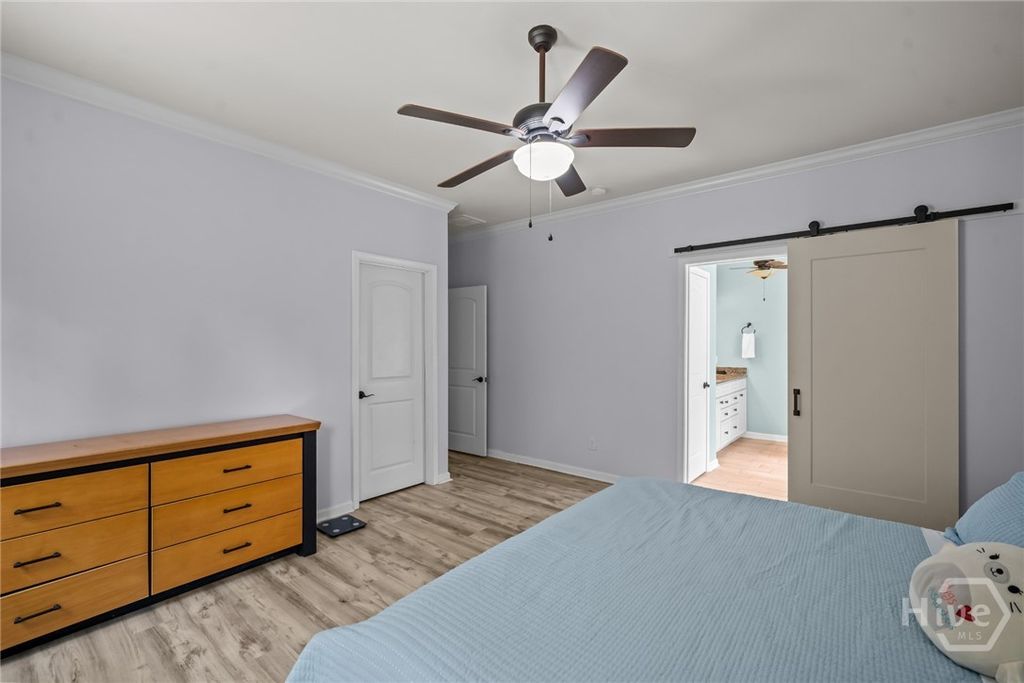 Image 20 of property listing at 105 Sail Maker Lane, Richmond Hill, GA 31324