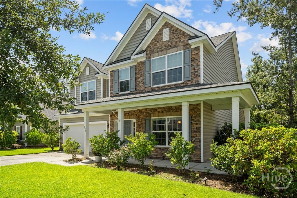 Image 3 of property listing at 105 Sail Maker Lane, Richmond Hill, GA 31324