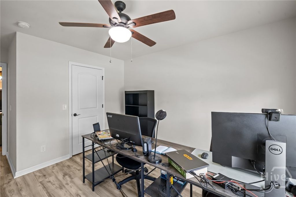 Image 38 of property listing at 105 Sail Maker Lane, Richmond Hill, GA 31324