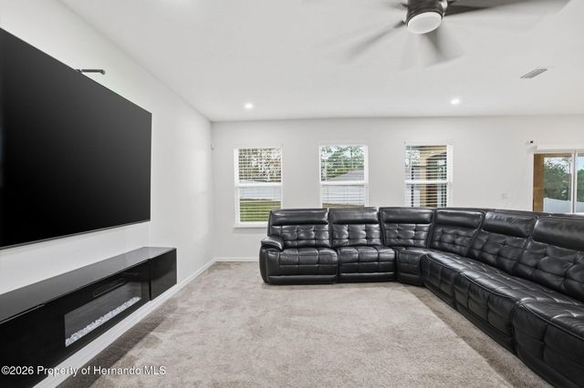 13286 Pendleton Street, Spring Hill, FL 34609