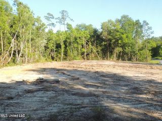 202 Vacation Lane, Waveland, MS 39576