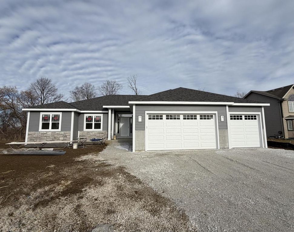 4801 Piper LANE, Mount Pleasant, WI 53403