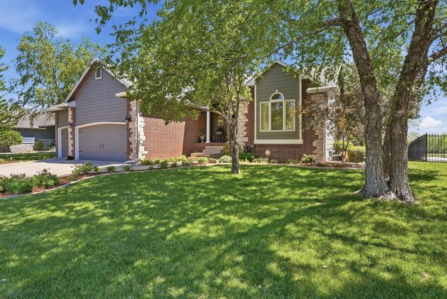 1230 S THREEWOOD, Wichita, KS 67235