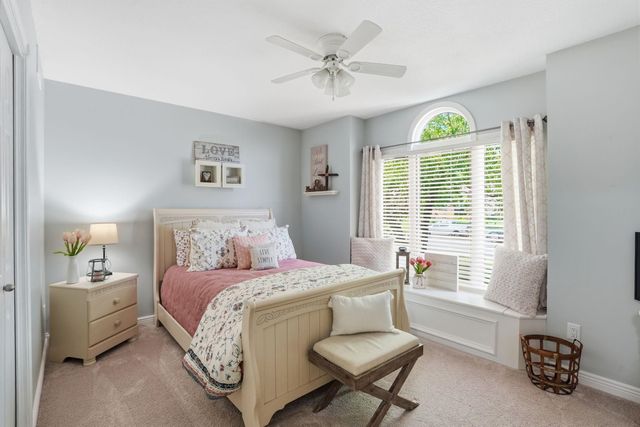 1230 S THREEWOOD, Wichita, KS 67235