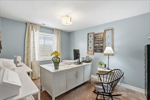 1230 S THREEWOOD, Wichita, KS 67235