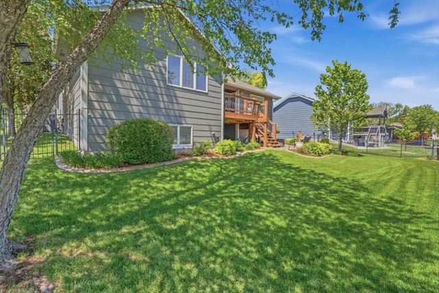 1230 S THREEWOOD, Wichita, KS 67235