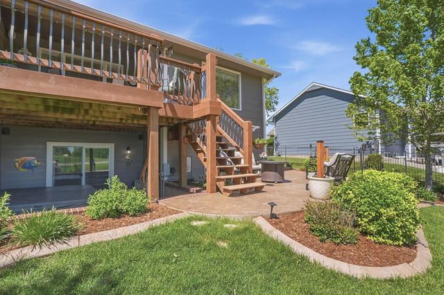 1230 S THREEWOOD, Wichita, KS 67235