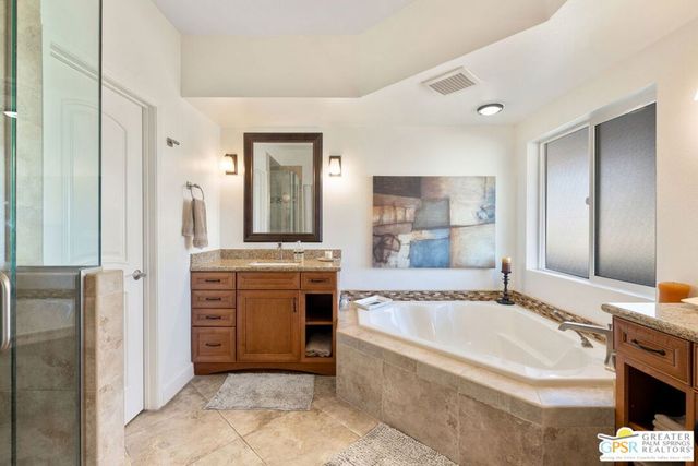 237 E Vista Royale Circle, Palm Desert, CA 92211