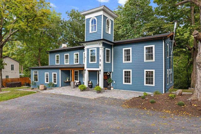 190 Leggs Mills Road, Lake Katrine, NY 12449