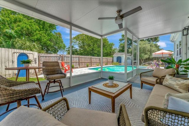 1389 CHESTERFIELD DRIVE, Clearwater, FL 33756