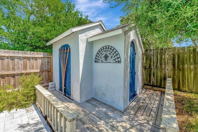 1389 CHESTERFIELD DRIVE, Clearwater, FL 33756