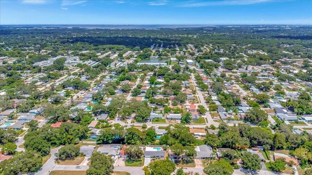 1389 CHESTERFIELD DRIVE, Clearwater, FL 33756