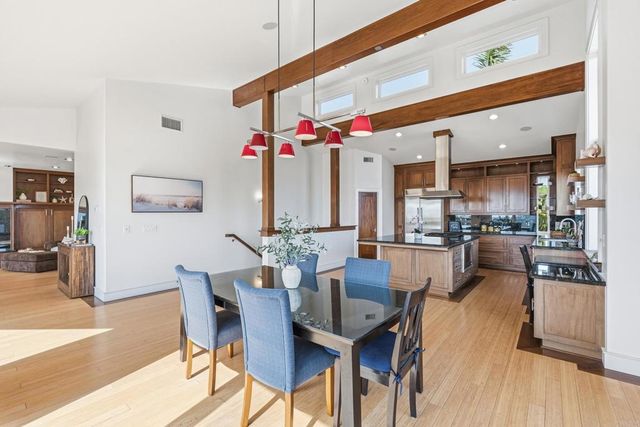 2705 Highland Drive, Carlsbad, CA 92008