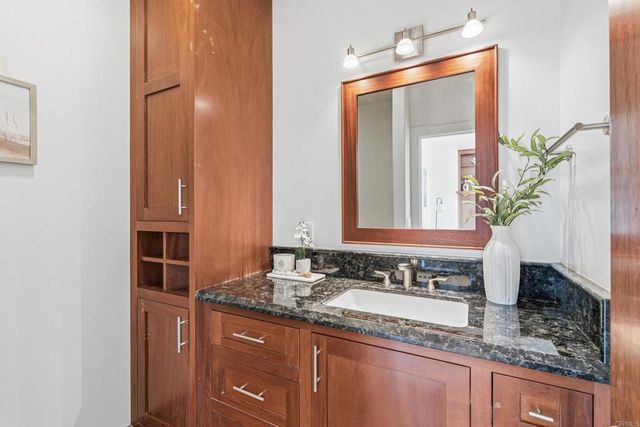2705 Highland Drive, Carlsbad, CA 92008