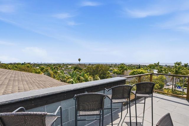 2705 Highland Drive, Carlsbad, CA 92008