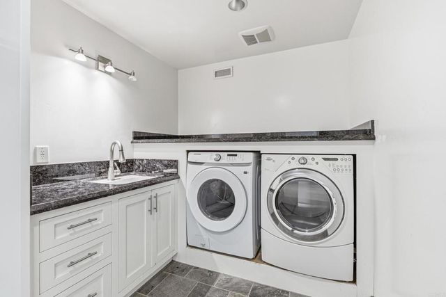 2705 Highland Drive, Carlsbad, CA 92008