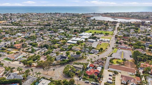 2705 Highland Drive, Carlsbad, CA 92008