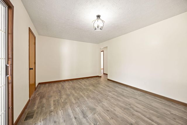 288 Jones Drive, Russell Springs, KY 42642