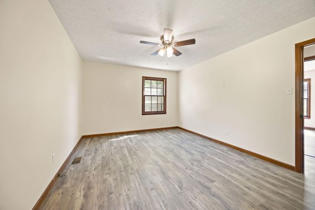 288 Jones Drive, Russell Springs, KY 42642