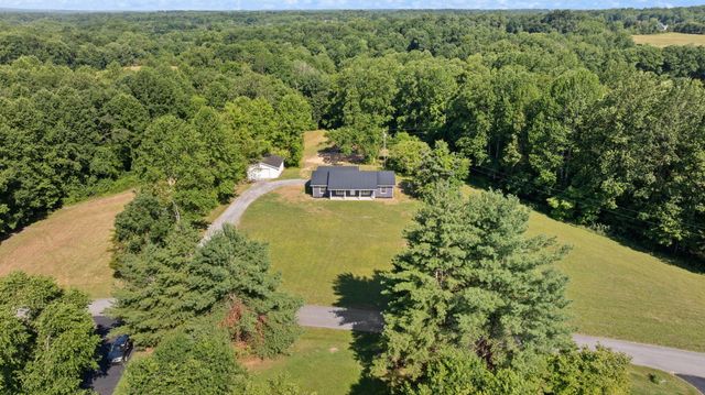 288 Jones Drive, Russell Springs, KY 42642
