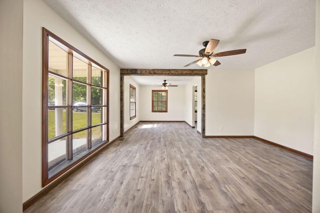 288 Jones Drive, Russell Springs, KY 42642