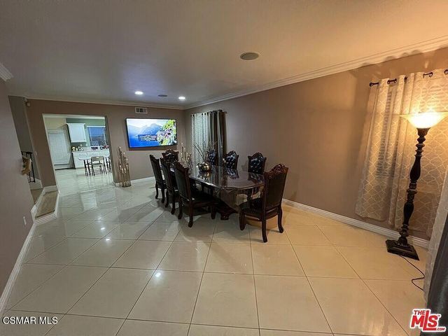 711 Avenue Q10, Palmdale, CA 93551