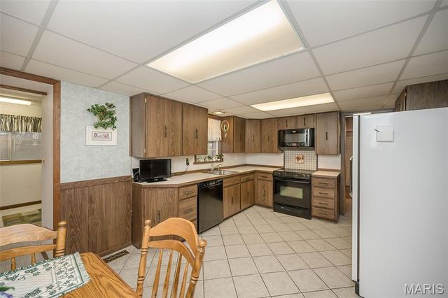 521 Kehrs Mill Road, Ballwin, MO 63011