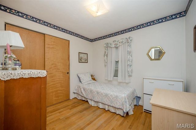 521 Kehrs Mill Road, Ballwin, MO 63011