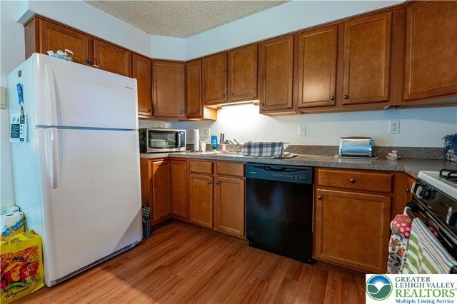 90 Gum Street 1N, Upper Nazareth Twp, PA 18064