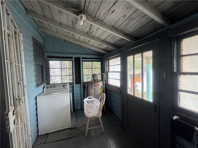 1923 wolfe Street, Brunswick, GA 31520