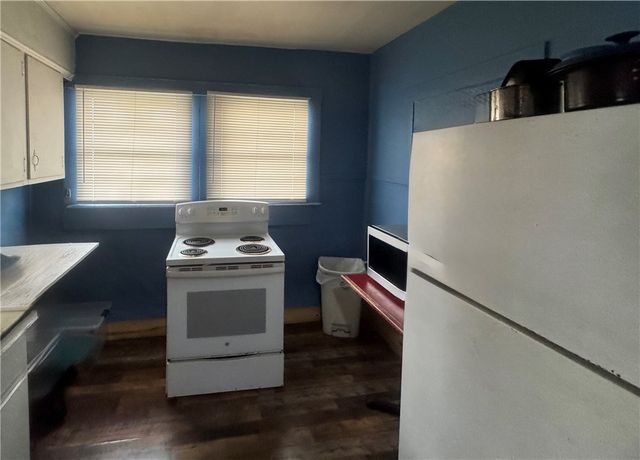 1923 wolfe Street, Brunswick, GA 31520