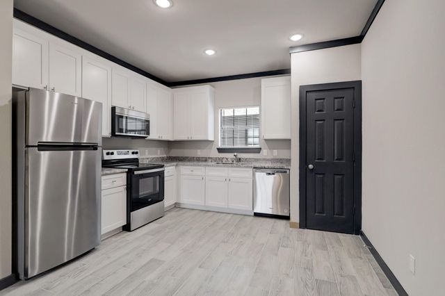 5622 Kittridge Street, Houston, TX 77028