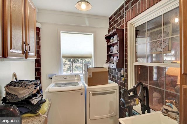 238 E WALNUT ST, Reading, PA 19607