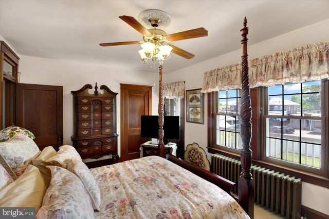 238 E WALNUT ST, Reading, PA 19607
