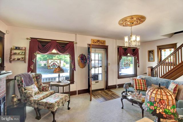 238 E WALNUT ST, Reading, PA 19607
