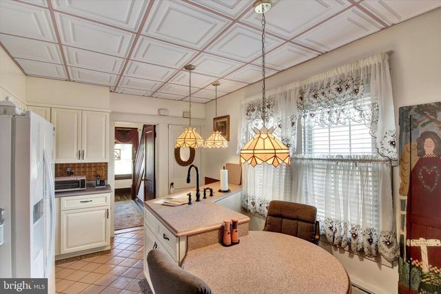 238 E WALNUT ST, Reading, PA 19607