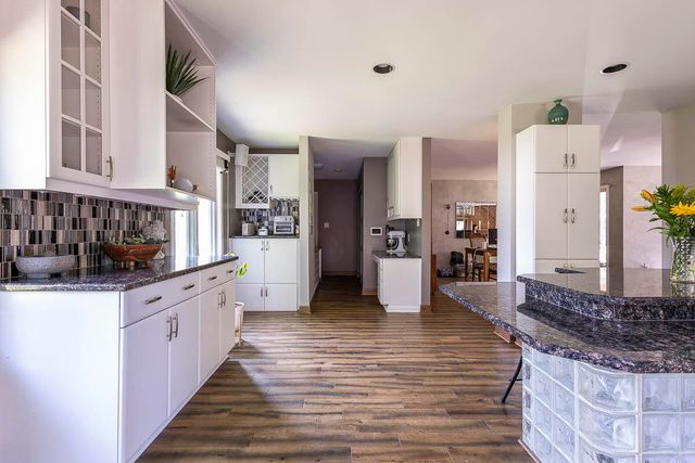 85 Tanglewood Trail, Valparaiso, IN 46385